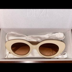 Dezi Sunglasses ( Thelma)